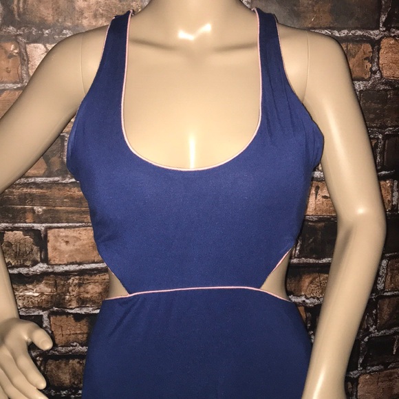 Victoria’s Secret cutout back mini dress - Picture 3 of 7